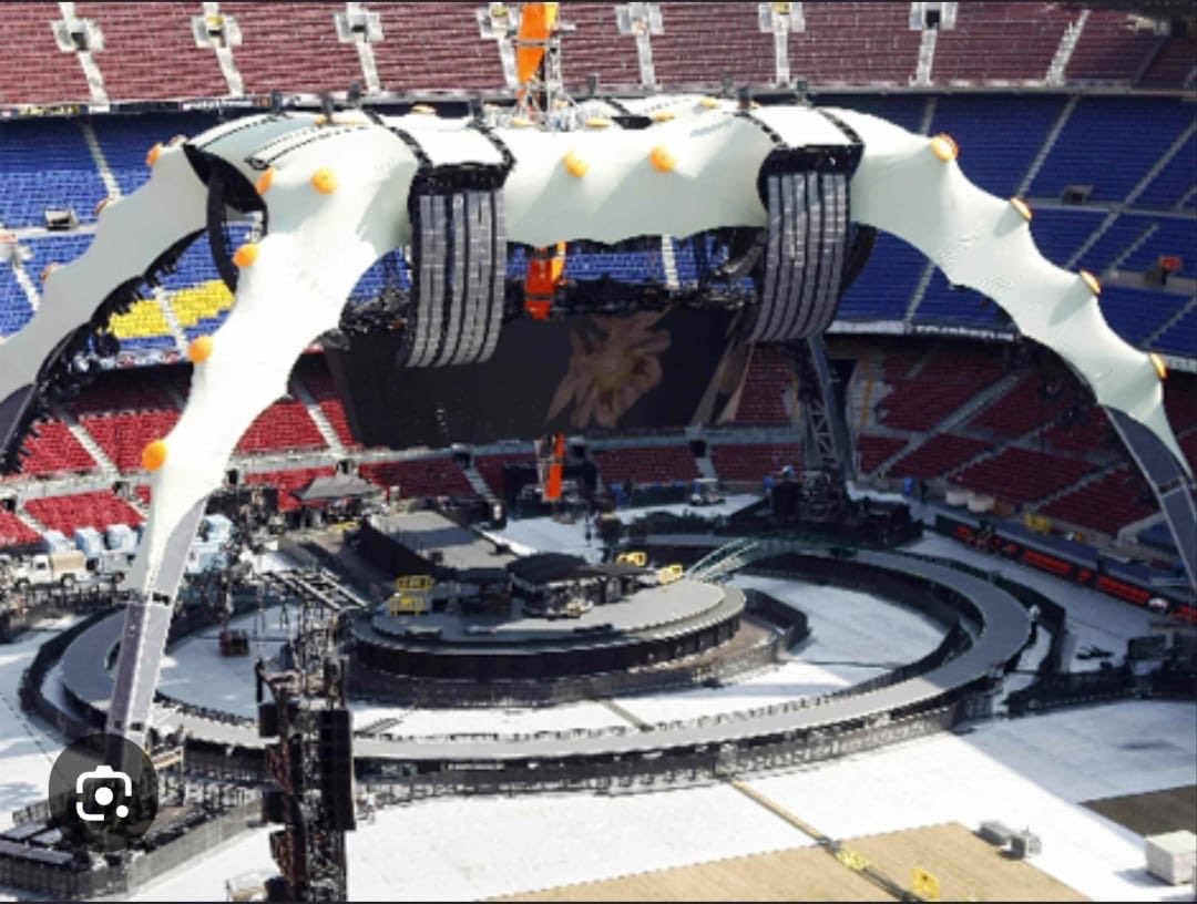 KatherineHenik1's tweet photo. @saatiroo U2 tuvo estadio 360 en el Nacional hace algunos años PERO NO PODEMOS PERMITIR QUE VENGA BTS PORQUE SE ME ECHA A PERDER MI PASTITO https://t.co/Oz0xHVh9M2