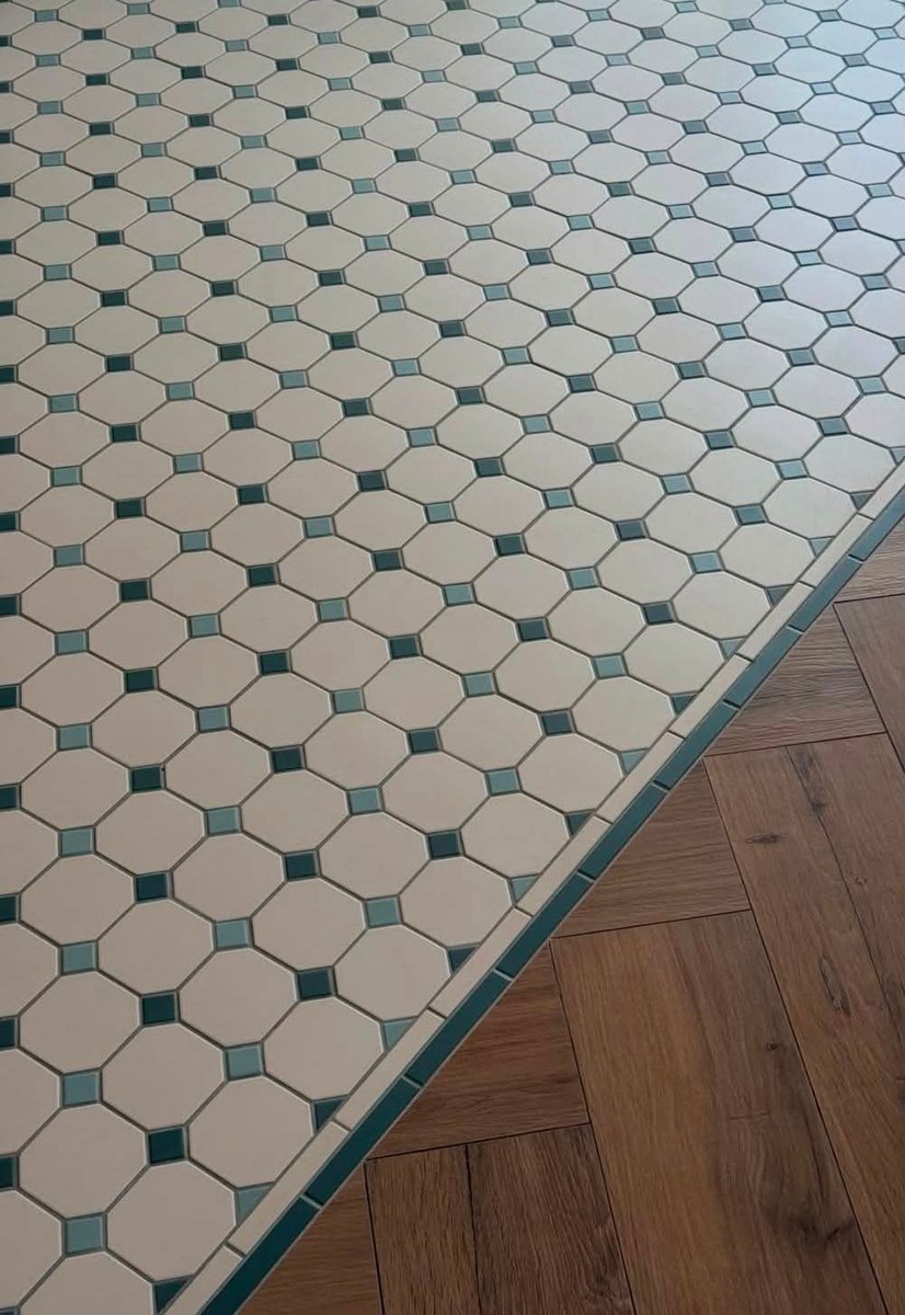 pamvonhadder's tweet photo. wood and tiles https://t.co/MmkWltU6u0