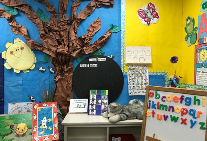 csf_boston's tweet photo. The final school bell shouldn't bring uncertainty. Over 30k MA students face homelessness, making summer a stressful transition away from school stability. CSF is working hard to hit our June 30 goal to support 4,300+ families. Read Mike Reardon’s piece:: https://t.co/J23xQAciIT https://t.co/Rx1FH7zUmN