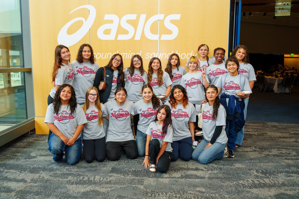 BeattheStreetsN's tweet photo. Thank you to our presenting sponsor of the #BeatTheStreets National Enrichment Camp &amp; Duals, @ASICSWrestling Beat the Streets can continue to empower student-athletes on and off the mat due to your support!🙌 https://t.co/eNRJdWDKjq