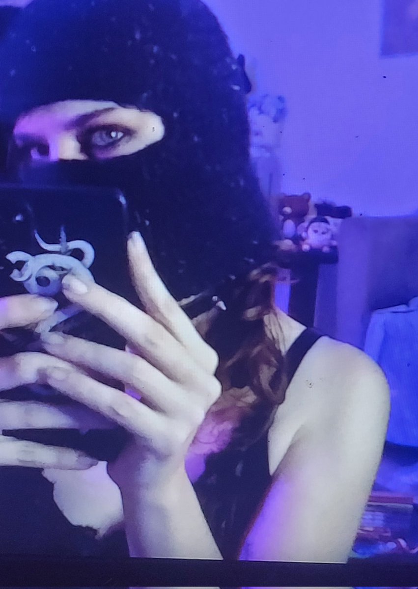 babalon333's tweet photo. today I'm going to be your mean goth gf

ready to do some pole dance, shibari and suspend myself on the pole, all while I cuss you in 5 different languages.

LIVE NOW

#LiveNow #Bongacams #GothGF #Findom #Shibari https://t.co/N2J4yeCawA
