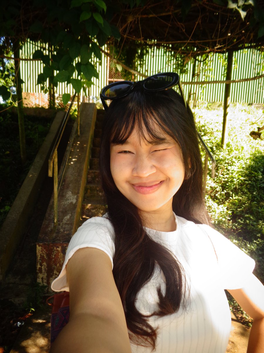 underthebr14394's tweet photo. baguss juga digicam gw https://t.co/bwQEXpYxBY