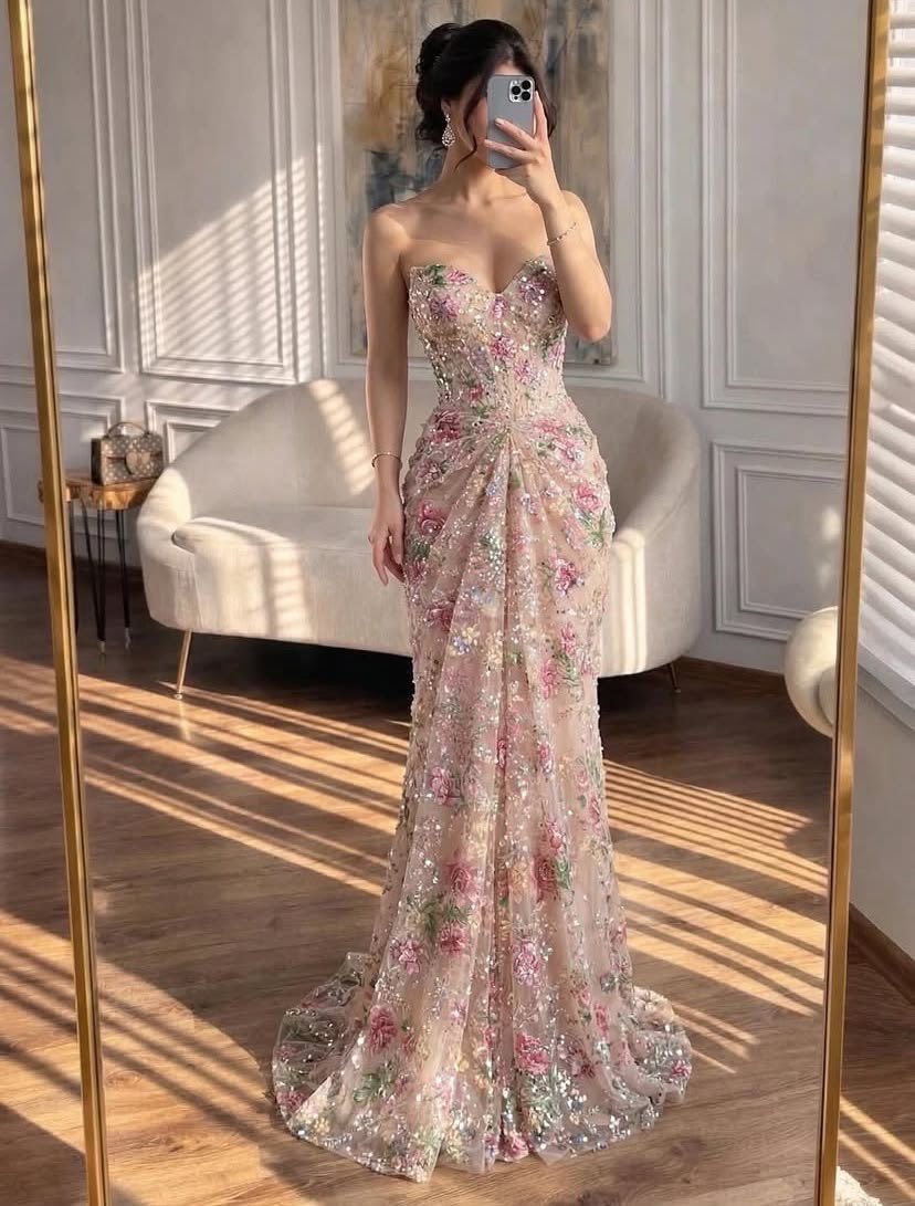 hannah_summers_'s tweet photo. very perfectly draped https://t.co/VSvDK7kcTD