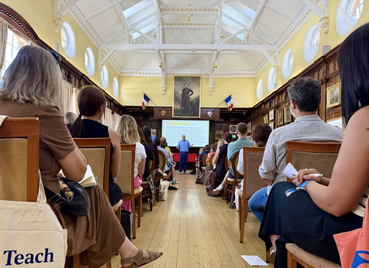 BradleyKBusch's tweet photo. An amazing day one at #EducationFest. 

The @Inner_Drive cognitive science strand was 🔥🔥🔥

Huge thanks to our brilliant speakers who we’ve loved collaborating with to make it so special. https://t.co/dRDpzB0fh2