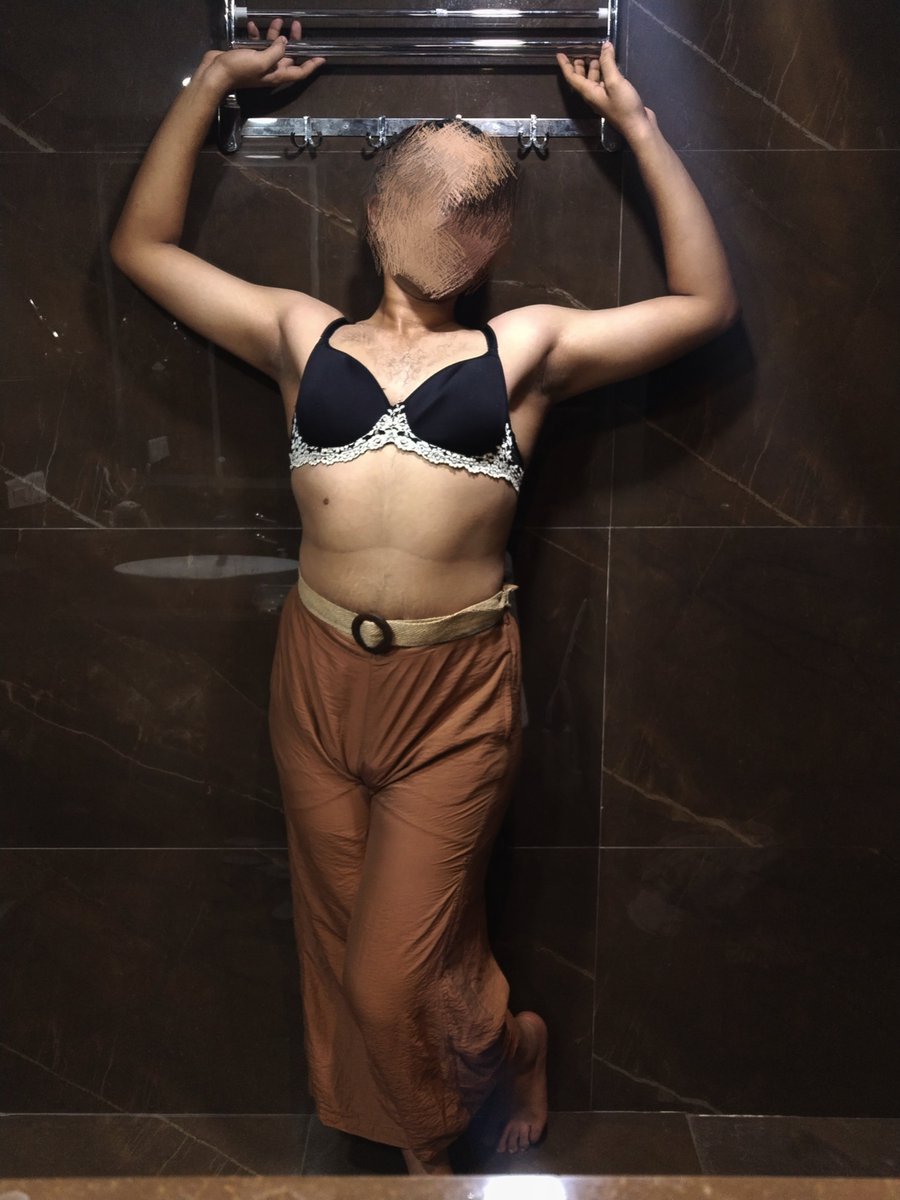 ShreyaSub07's tweet photo. This makes me feel lovely 😍
#FusionFashion #GenderFluidFashion #OOTD #SelfLove https://t.co/KxWEXatiRt