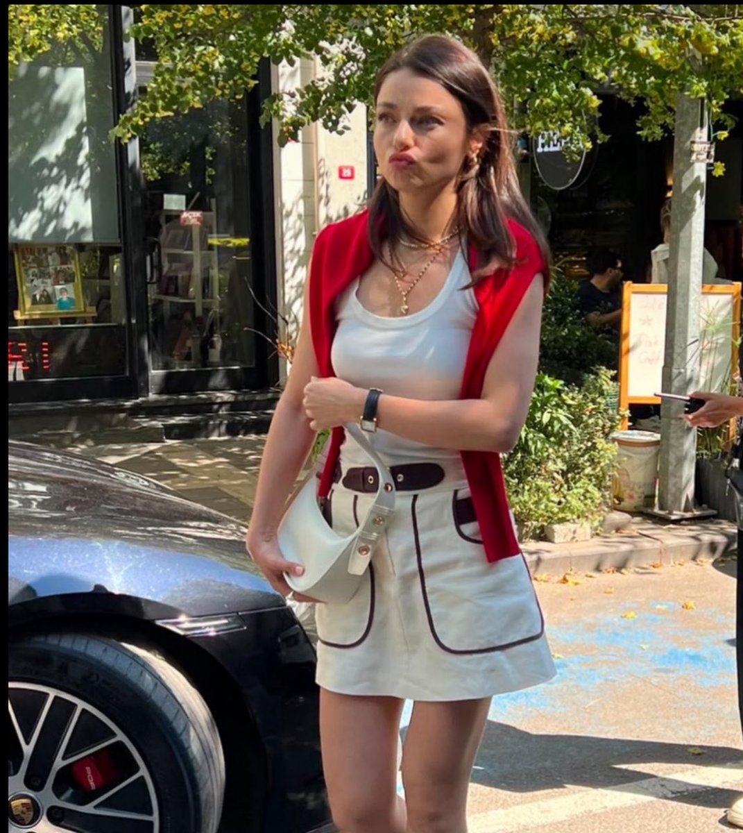 arwaturan's tweet photo. 🐣🤏🏻💞

#AyçaAyşinTuran https://t.co/tGZmGOJ1jp