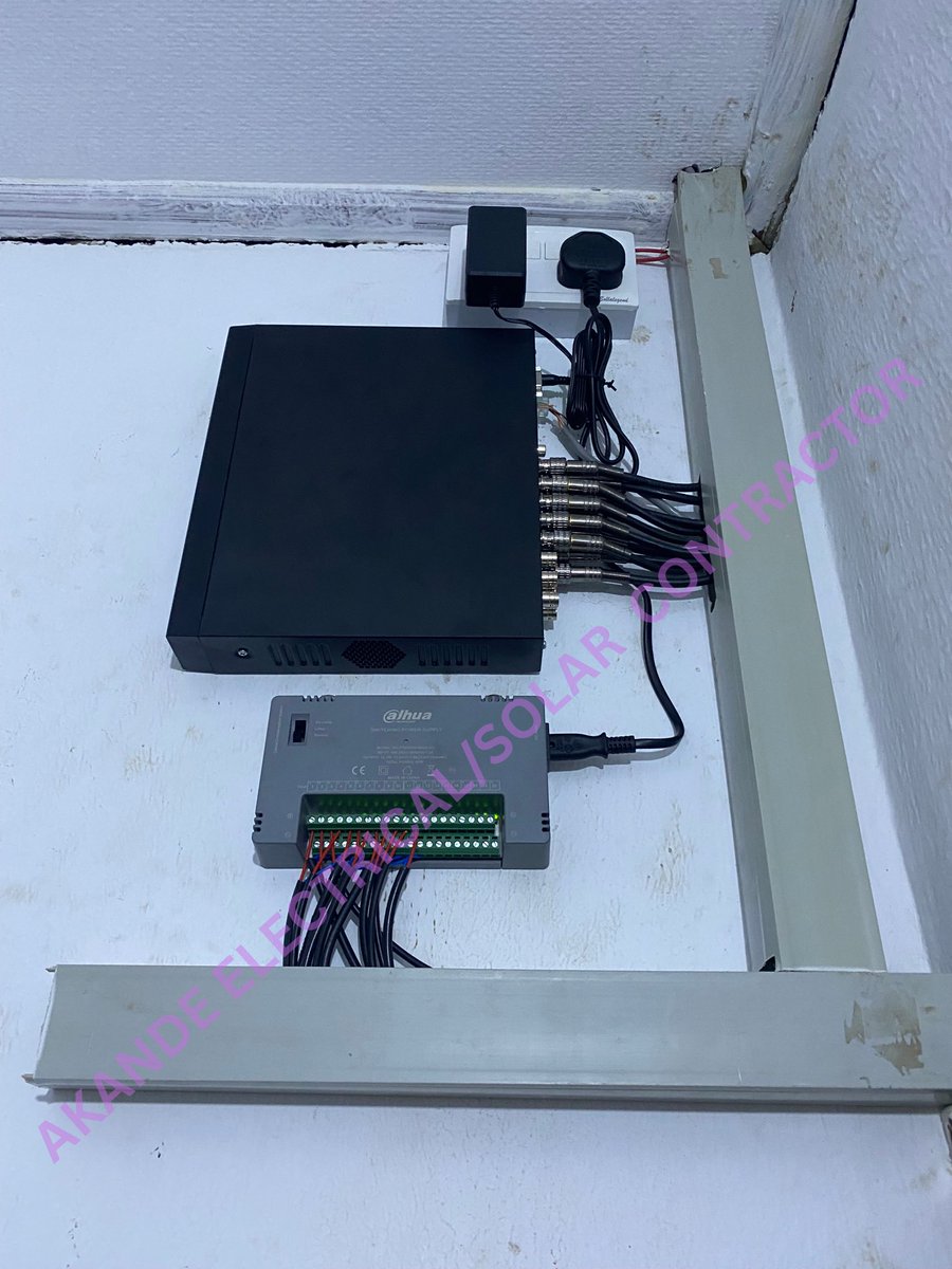 Larrysome001's tweet photo. Security starts with proper surveillance. Another CCTV installation completed successfully. 📹🔒 https://t.co/aGsG8aHoik