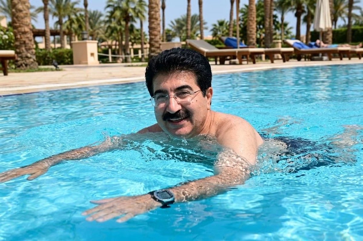 Ghazalapashtun's tweet photo. "دالبندین کے عوام آج بھی پانی کی ایک ایک بوند کے لیے ترس رہے ہیں، مگر انہی عوام کے منتخب نمائندے، رکنِ اسمبلی سردار صادق سنجرانی ہر مہینے باہر ممالک میں عیش و عیاشی کیل��ے جاتا ہے۔
عوامی پیسوں سے لگژی زندگی گزارنے والا یہ کبھی عوام کا نہیں سوچے گا۔ https://t.co/a7L5HlAf6w