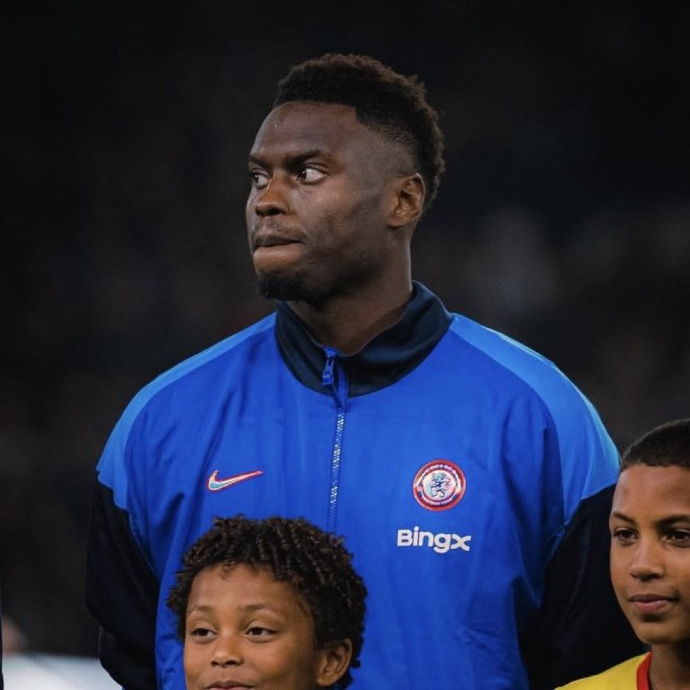 CFC_OBED's tweet photo. You’ll never see him  during the transfer window 😂 https://t.co/AaApuSsEbR
