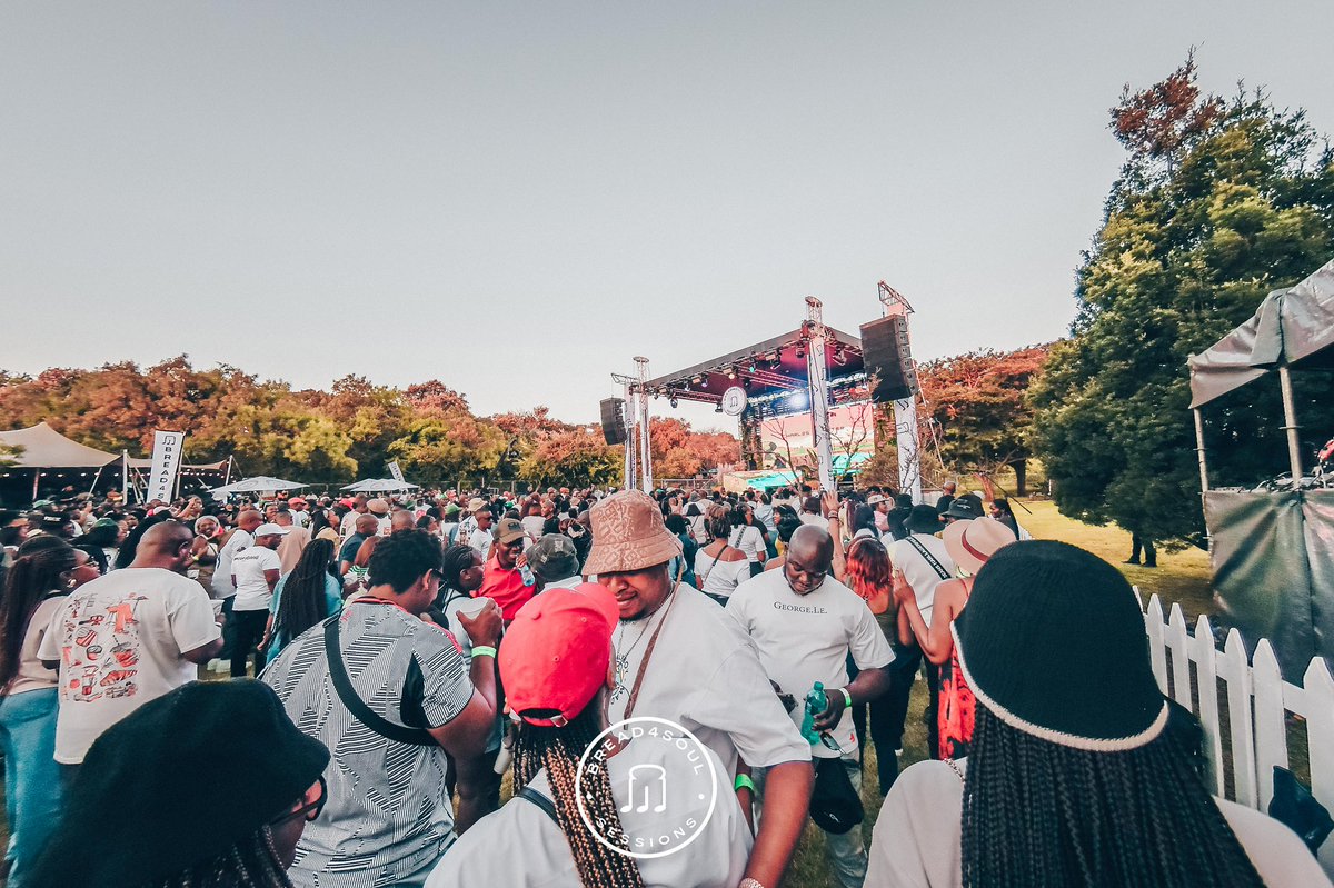 SirLSG_SA's tweet photo. #Bread4Soul Pitori this October, tickets drop this Friday (3rd July) at 12:00 on Webtickets https://t.co/ehB0x44qDd