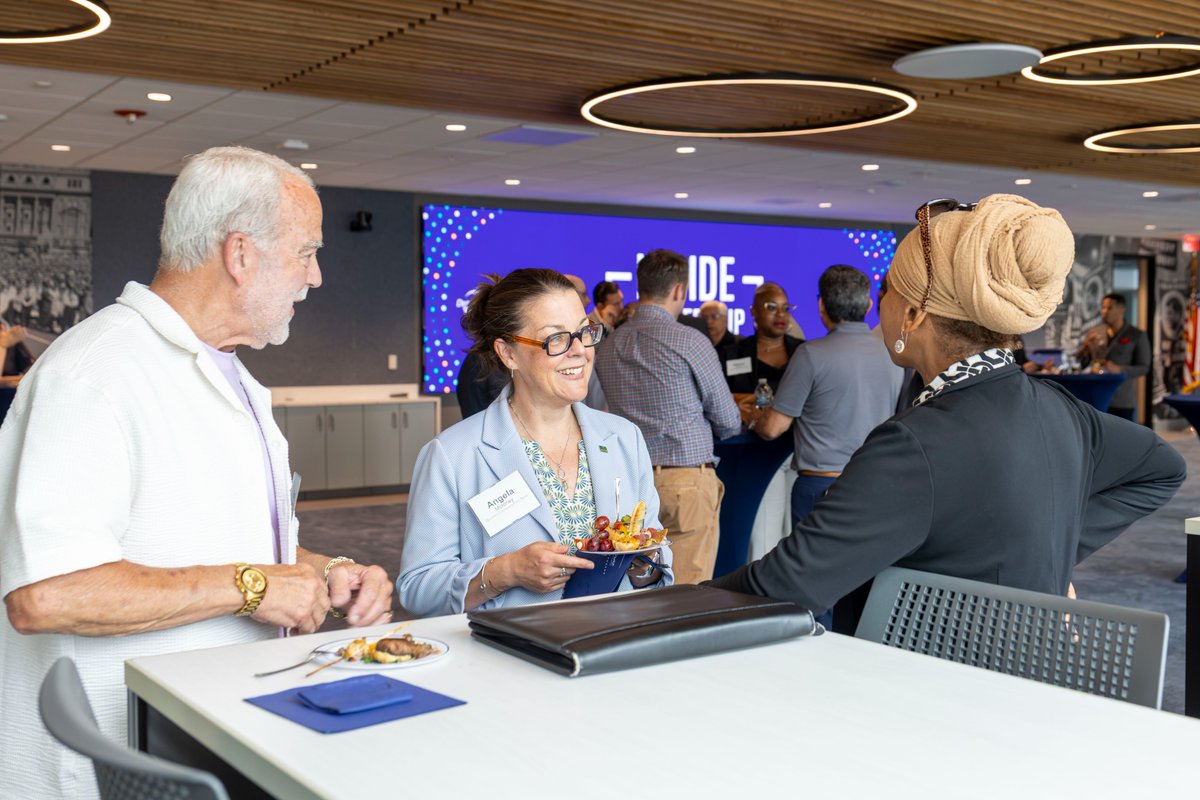 dchamberconnect's tweet photo. Here are some photos from Inside Membership last week. Members came together to make connections, share ideas, and have some yummy food. Thanks to everyone who came out! 🤝 https://t.co/yRCIp0fgzZ