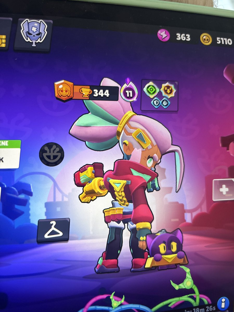 Pyrosolsrng's tweet photo. WHAT IN TARNATION IS MY ALT ACCOUNTS LUCK???? https://t.co/MLAge1SFTp