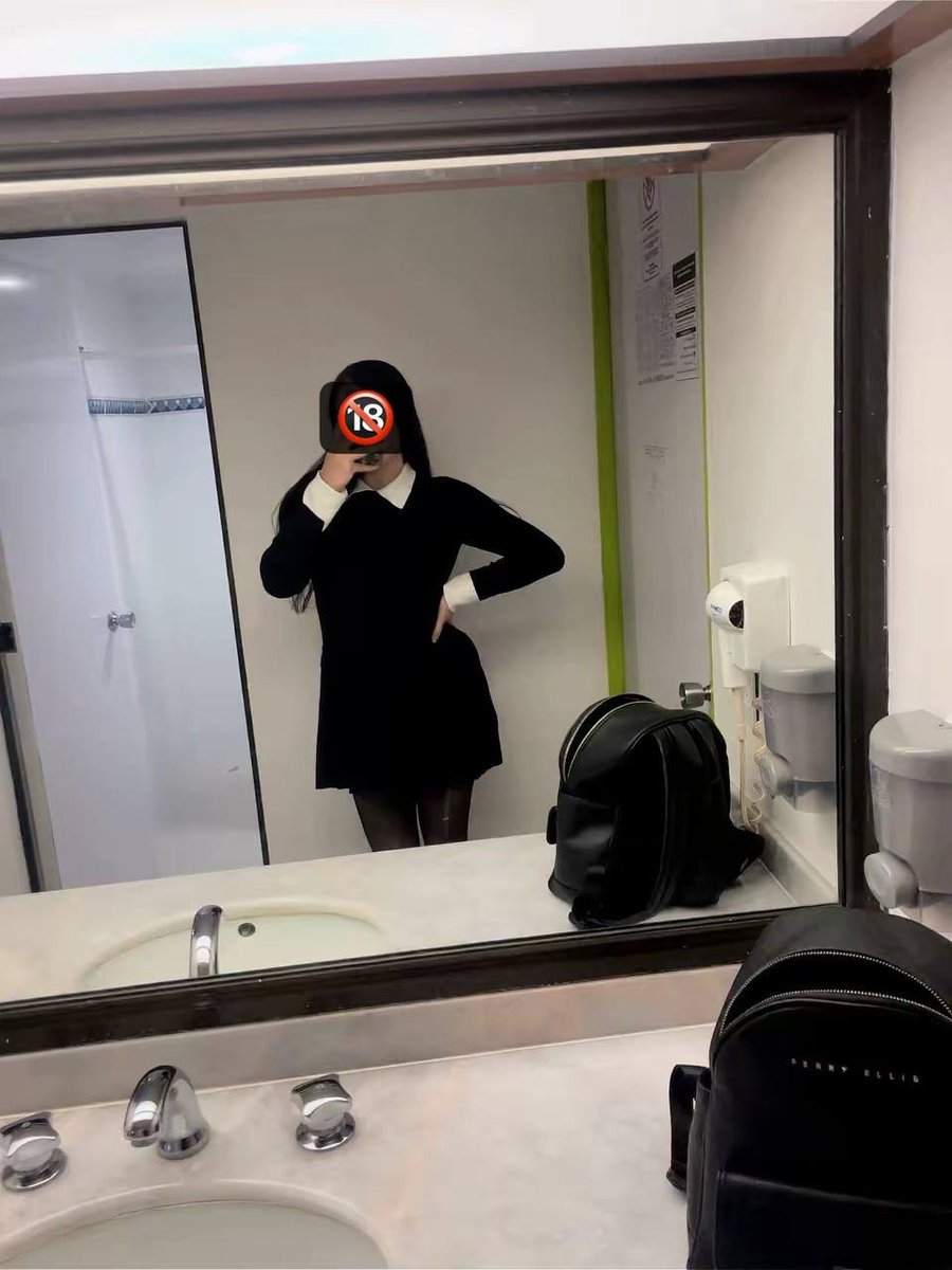 Agatha tweet media