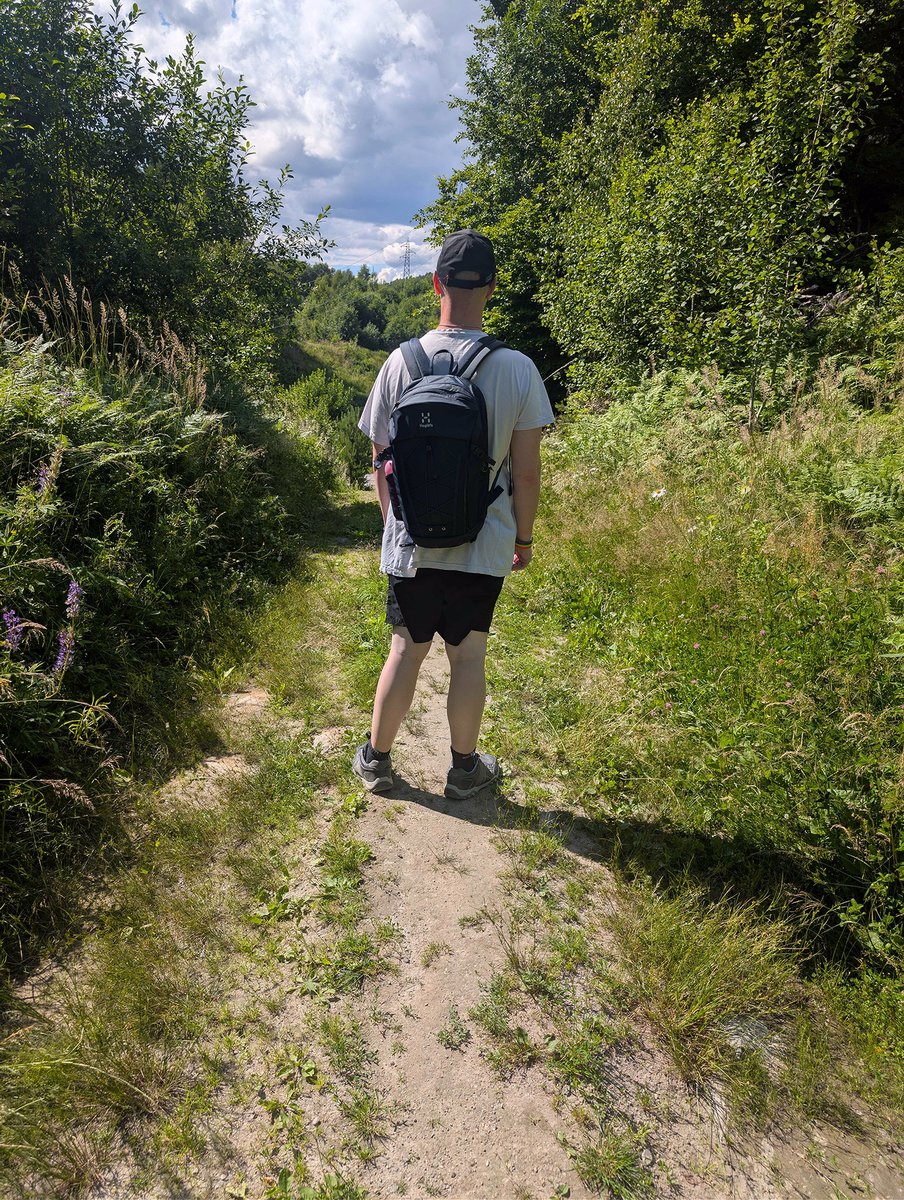 masshiroihenjin's tweet photo. Went on an outdoors excursion with my hubby yesterday and "threw away my winter fur", as we say in Fin (first outdoors swim of the season). Water in the local river was quite refreshing😏
#summer #talviturkkipois https://t.co/sIH8vvIlqx