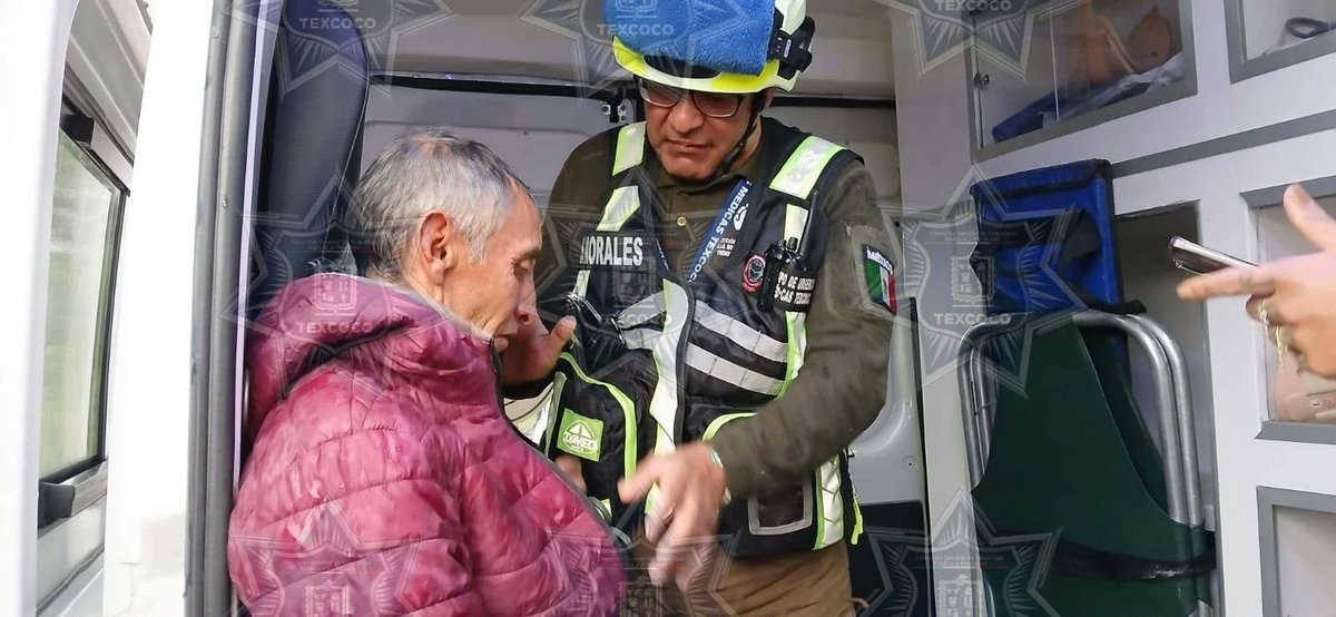 PortaldeTexcoco's tweet photo. Localizan con vida a persona extraviada en el Monte Tláloc https://t.co/XMP5BTEn78 https://t.co/kxnxjfuFdw
