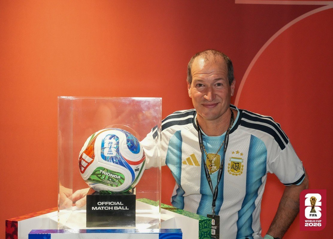 Pupepipo's tweet photo. Con la bebota de Argentina vs Jordania 

#fifa @FIFAcom @FIFAWorldCup @afa https://t.co/haq8ZCQvtA