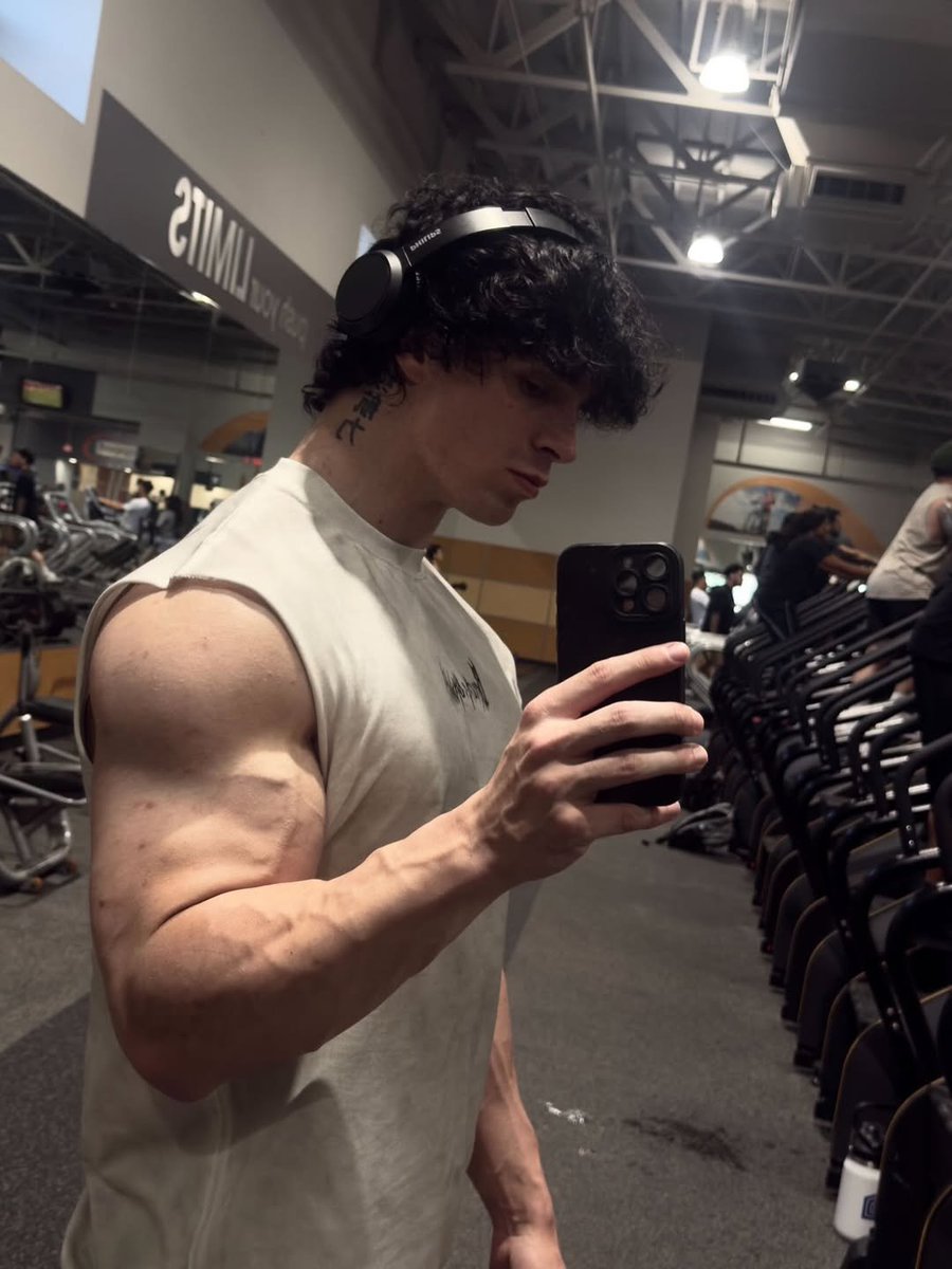 AlphaJoeSeth09's tweet photo. Be prepared to be drained faggot
#Alpha #findom #cashmaster #drain #cashslave https://t.co/QJOMP59L9b