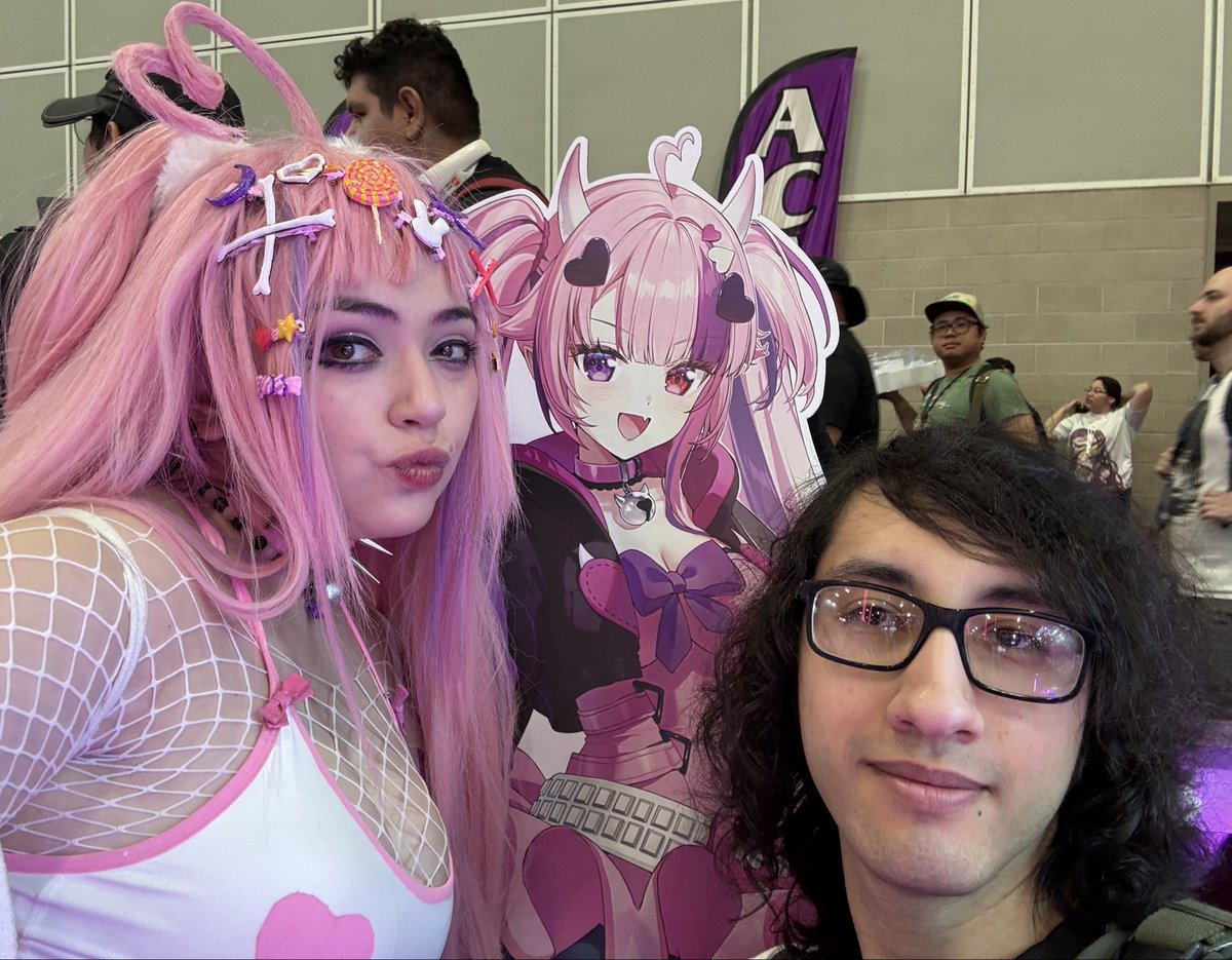 ThatArtKitten's tweet photo. Seeing double? Nope it’s just me! I’m competing in the @ironmouse cosplay contest at
12:30 so come by the booth for pics and to say hi!

#ironmouse #ax2026 #animeexpo https://t.co/7ujdAucQDF