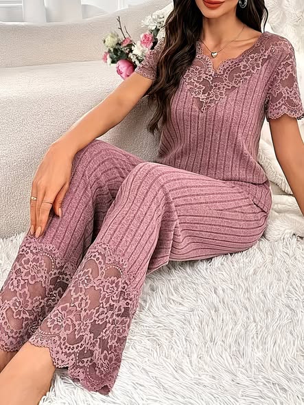 Hester78883934's tweet photo. LACE PATCHWORK TOP &amp; PANTS CASUAL OUTFIT🍁
Size-XL to 4XL*
R941-00*
Shipping Included*
Delivery-25/30 Working Days*
Code-YBP🍁
"REVIEWS" https://t.co/0Ae7mYf6v0