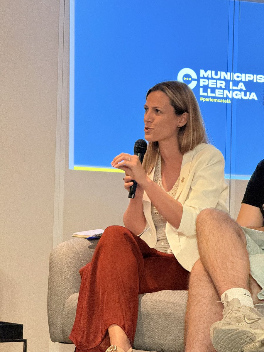 Municipis per la Llengua tweet media