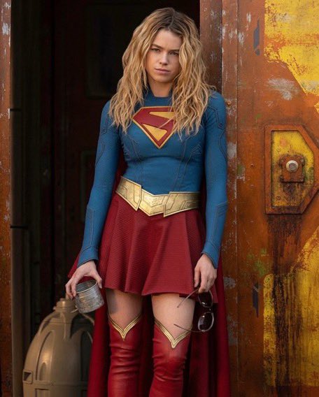 GlobalBoxOffice's tweet photo. SUPERGIRL sank to the #3 spot on its first Wednesday, making only $2.1M at the domestic box office.

It’s now tracking to slump -70% domestically this coming weekend. https://t.co/tIfac7YiF4