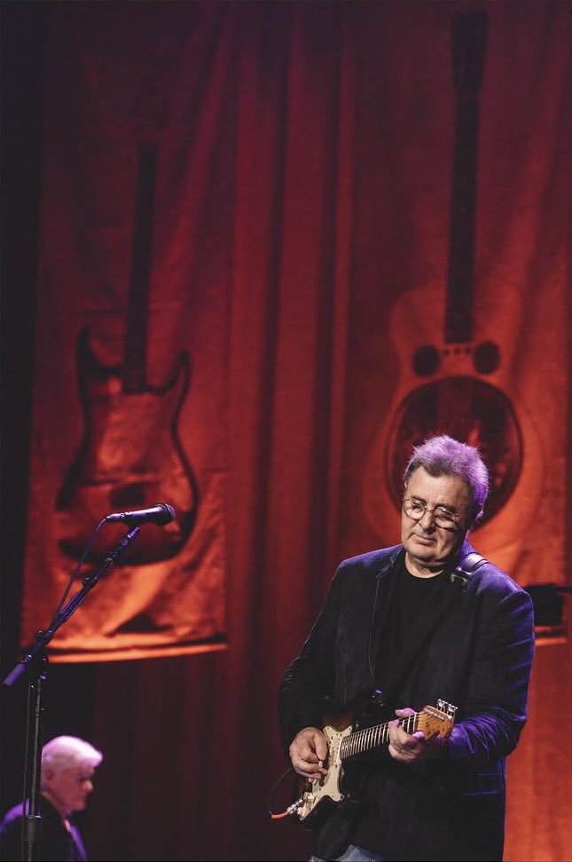 VGcom's tweet photo. Vince is headed to New York and Pennsylvania next week! Who is joining him on the 50 Years From Home Tour? 
https://t.co/3uzrGAND5N

📸- Eva Drennan https://t.co/PRpPR5Ls9a