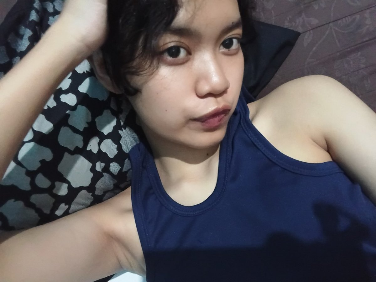pienapple515's tweet photo. malem https://t.co/CBFa3jCLbh
