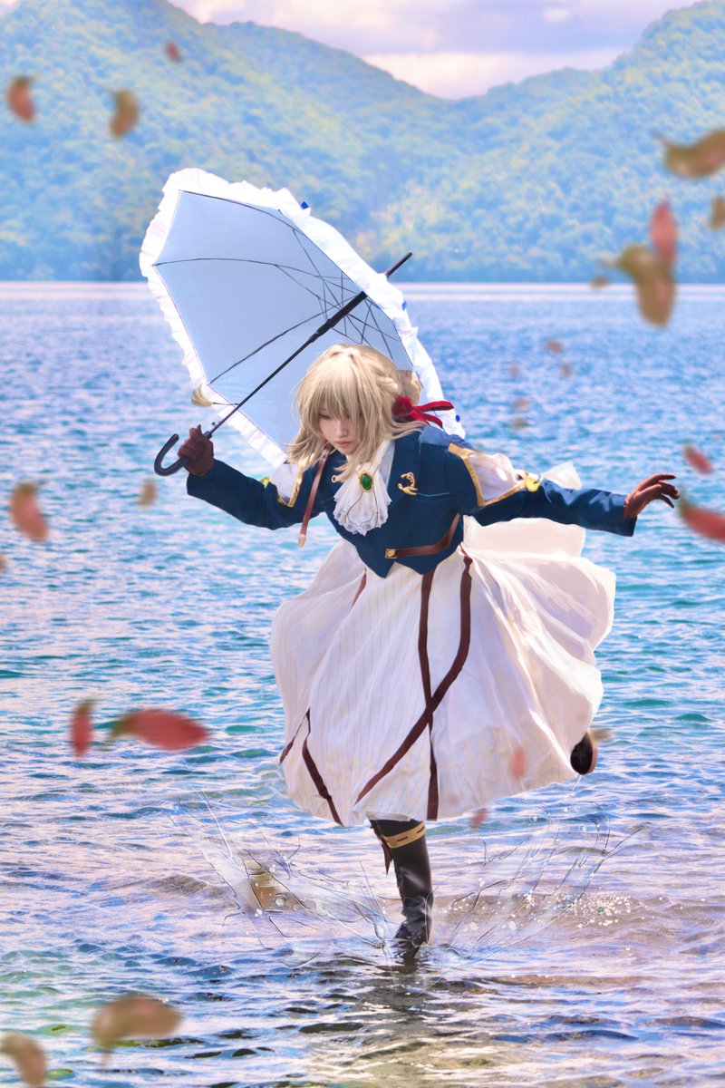 dear_cos0103's tweet photo. ⚠コスプレ/Cosplay⚠
【ヴァイオレット・エヴァーガーデン】

ｰ私が湖を歩くところを「いつかきっと」見せてあげるねｰ

📸竹さん @taketsxon 
#TMAF #TMAF2026 https://t.co/bgAH4RceeL