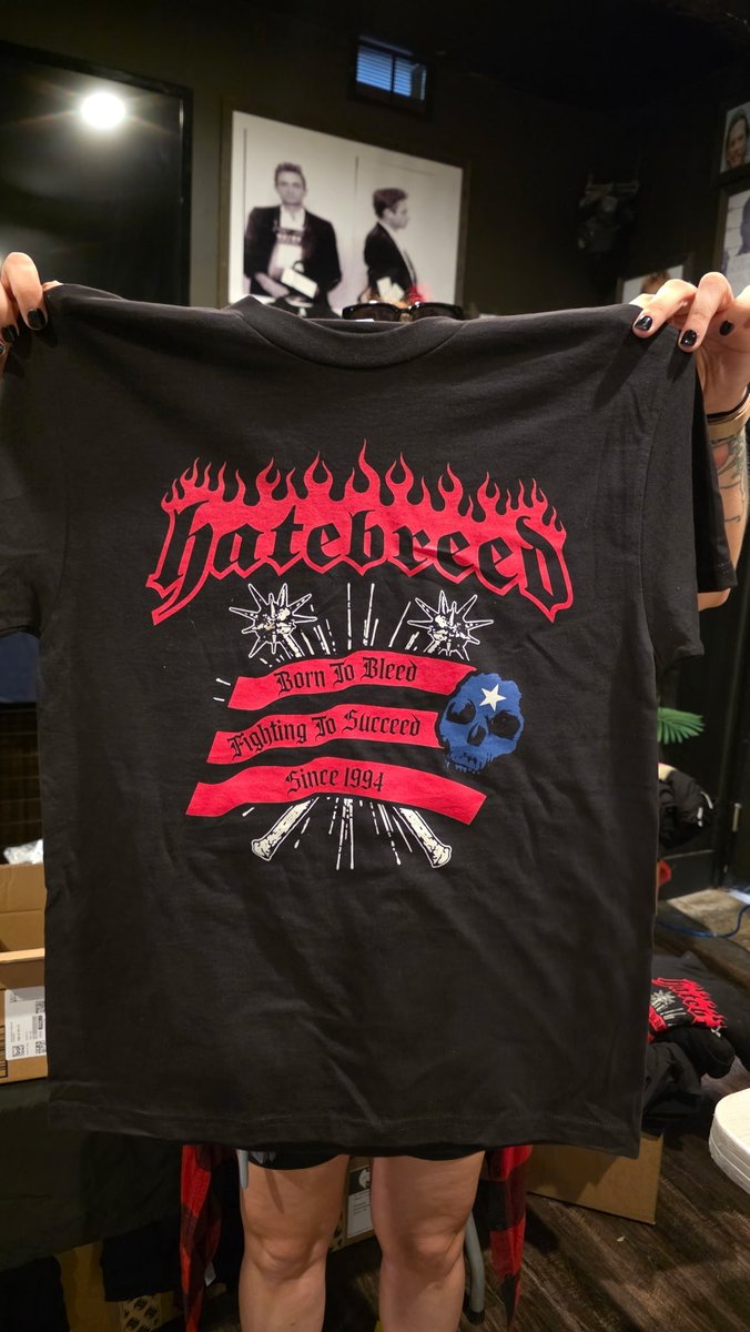 hatebreed's tweet photo. Reading PA tonight! Summer Slaughter Kick off show! https://t.co/r5KQlD3nMs