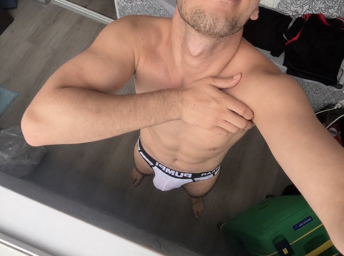 Dimasik1d's tweet photo. #нюдсочетверг #подпишись 

За подписку отс👄с💦 https://t.co/P00wBLoFhU