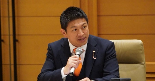 moeruasia01's tweet photo. 参政党「定数削減強行なら大阪で維新議員を落とす戦略に変える」他党との連携にも言及

「数による横暴でルール違反」「高市首相にも責任がある。これ以上、やらせるのなら政権を倒しにいく」

（ ´_ゝ`）他党って、パヨク政党のことですか https://t.co/zowkYKXMAN