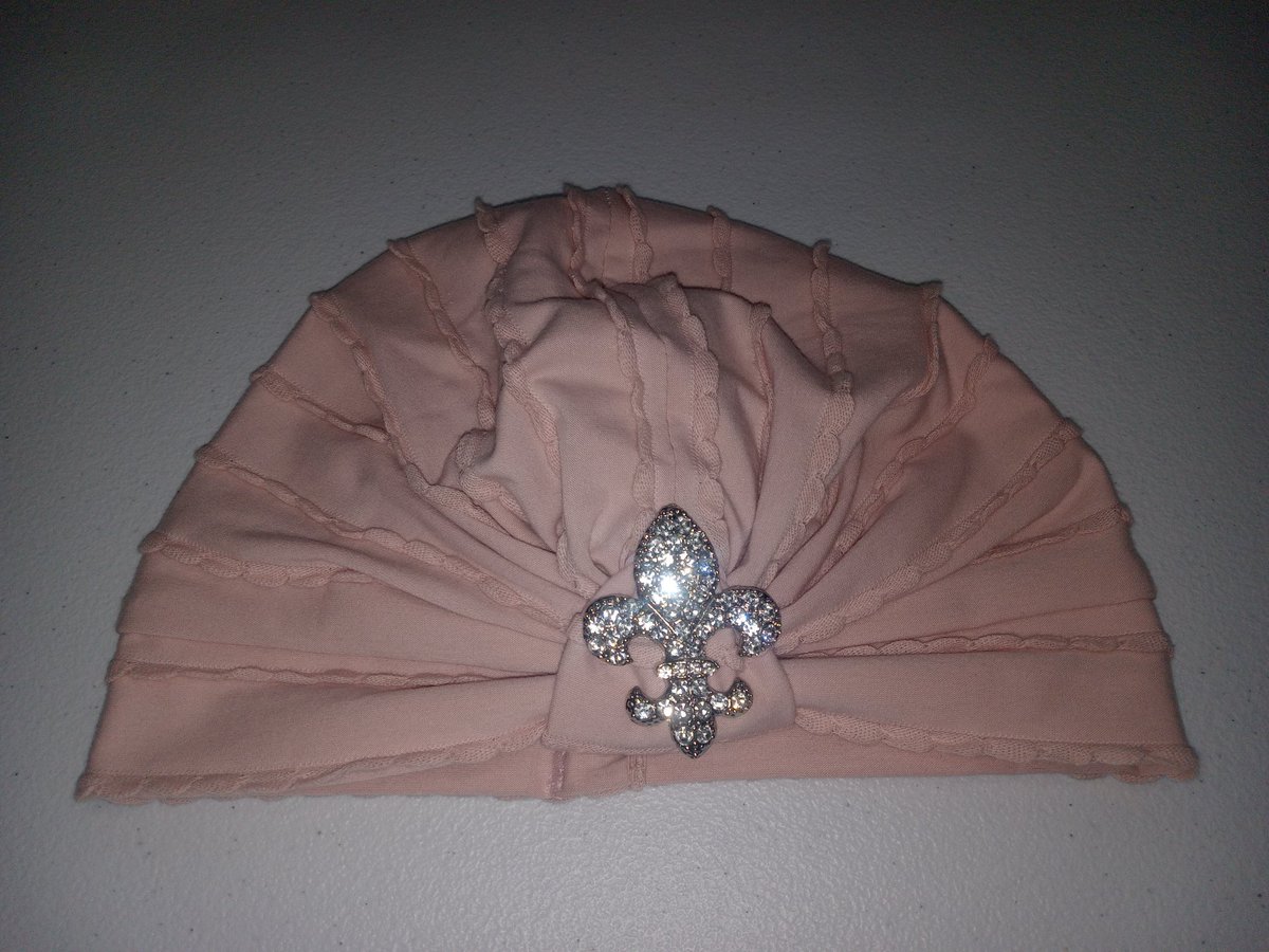 UnderThSun913's tweet photo. In This Kind Of Heat ☄️🔥☄️🥵 I Only Want Breatheable Natural Fabrics To Cover Me

Feeling Da Same
Shop Turbans Here
⬇️⬇️⬇️
https://t.co/P1OzFy8mw5 https://t.co/AXGOp2iFM9