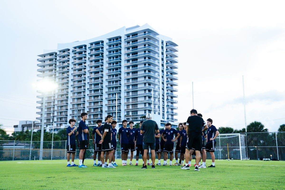 afa_inter's tweet photo. The ball is rolling in North Bay Village! ⚽ 
We’re excited to begin this new chapter together.

Our brand-new facilities are ready to welcome you for our FREE AFA Clinics, Soccer Camps, and the upcoming season. Be part of the Argentine Soccer Experience in Miami: 

📅 Upcoming activities:
• FREE AFA Clinics – July 2 & July 6
• Soccer Camp – July 20–24 (North Bay Village)
• Soccer Camp – July 27–31 (Hollywood)

A new home for Argentine Soccer 🇦🇷
We can’t wait to see you on the field!