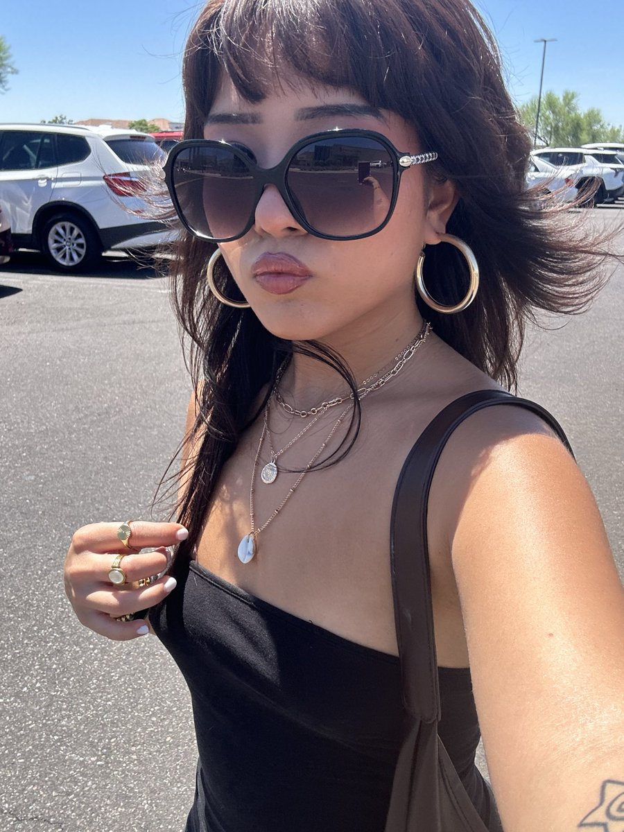 buggxz tweet media