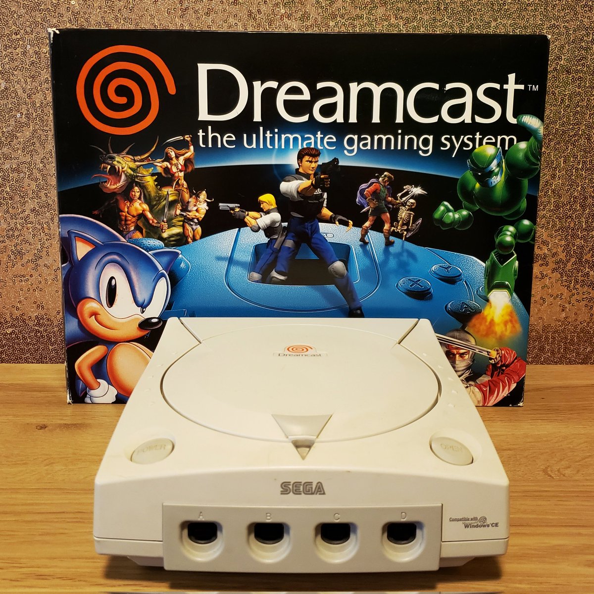 Emidivergent's tweet photo. Just saying.. @SEGA has the opportunity to do the funniest thing right now https://t.co/0ydI5btB4a