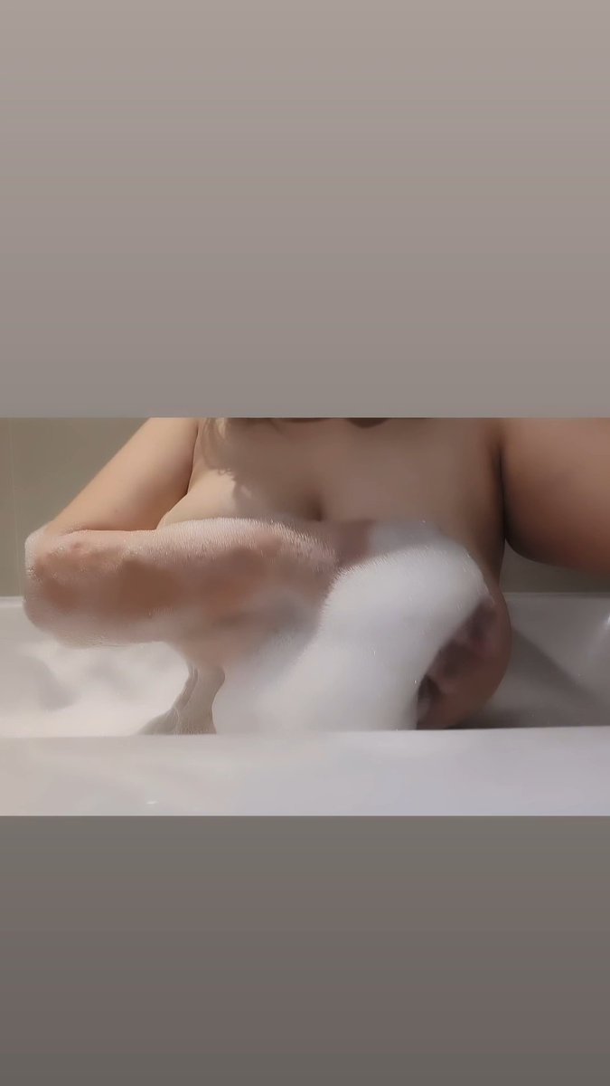 suwakhonseungr1's tweet photo. รอบนี้ไม่จ่ายเพิ่มนะคะ❤️
https://t.co/xmXBvyAC6w
#onlyfans #onlyfanspages #onlyfansbabe #onlyfanscreator #OnlyFan #onlyfanspromotion #สาวแว่น #สาวอวบ #imgforเงี่ยน #สาวอวบอ้วน #สาวอวบขี้เงี่ยน #เงี่ยน #imgforลั่น #เรียลหญิง #หญิงแท้ #ขายรูปขายคลิป #ขายคลิปช่วยตัวเอง #แอ็คล็อค https://t.co/zjtbTd6Sw5