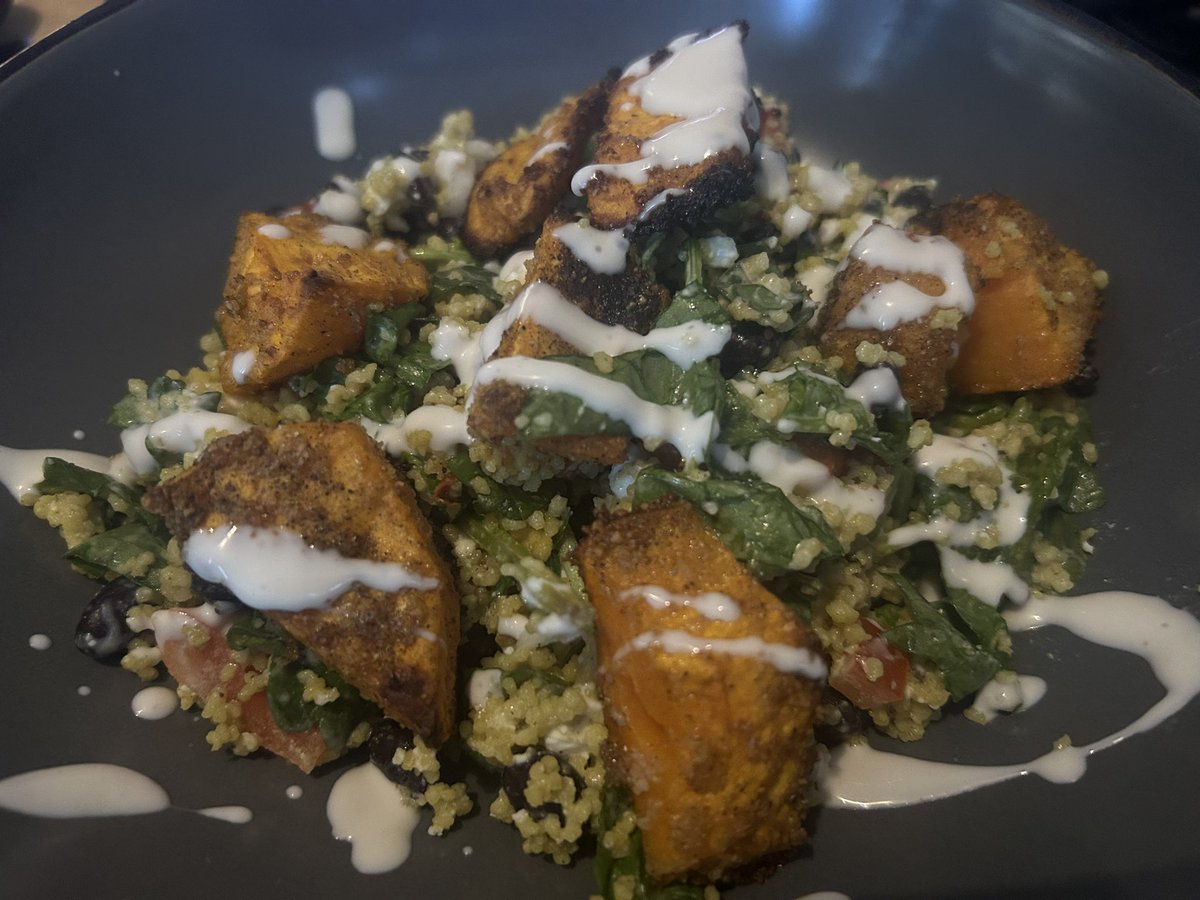 SysAdLee's tweet photo. Two nights two dinners by my @Emjay1812 , first up Greek lemon garlic chicken with crispy smashed potatoes and a herb drizzle.  Tonight was couscous salad with garlic and herb roasted sweet potato and a lime basil vinaigrette, Dee-li-cious!! Xxx https://t.co/3IublcnTFT