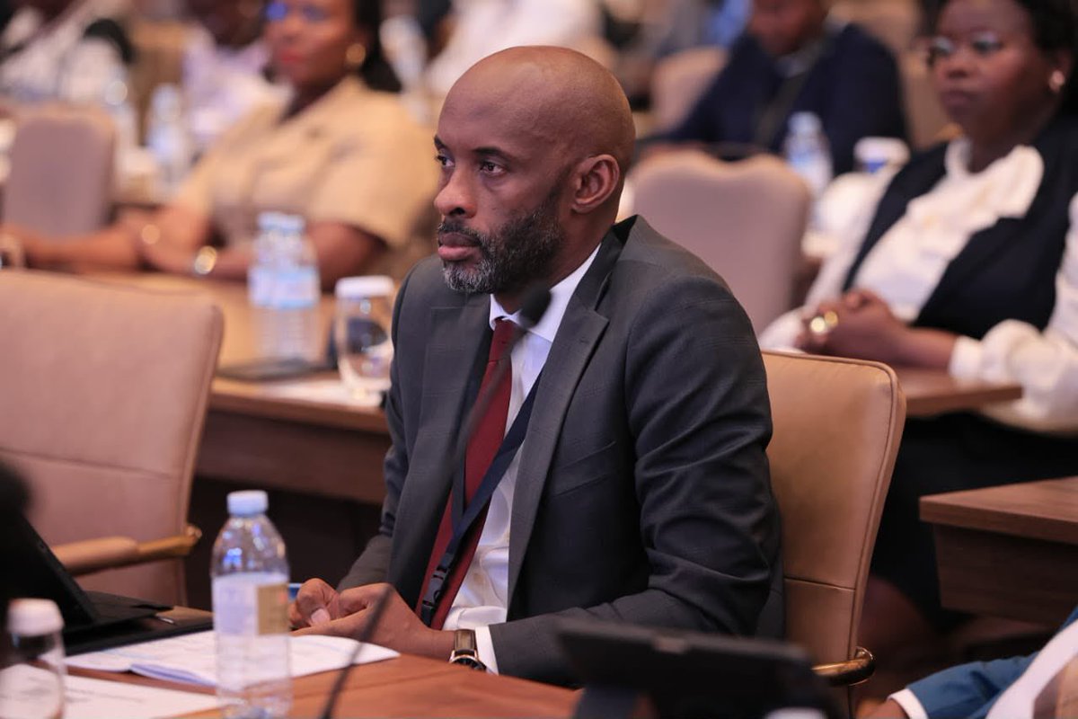 KarariraA's tweet photo. Leadership is often measured by what a person does when it is easiest to step back. Hon. Enos Kinywamacunda, Member of Parliament for Kabula County, has given Ugandans a recent example of service above self by continuing to serve the people of Kabula and the 12th @Parliament_Ug even while unwell.

At the induction of Members of the 12th Parliament, Hon. @Kinywamachunda presented a paper on “Principles underpinning parliamentary procedures and practices in the @CPA_Secretariat effective use of the rules to improve governance.” His central emphasis on the Rule of Law reminded the House that strong institutions depend on members who respect rules, procedure, and accountability. That contribution was not only academic, it set a tone for how the 12th Parliament can deliver better governance for Ugandans.

Beyond that single intervention, his record in the House and in Kabula reflects consistency. He has used parliamentary processes to raise issues affecting ordinary citizens, to scrutinize policy, and to push for oversight of government programs. Such work requires presence, preparation, and stamina. To maintain that level of engagement while managing ill health demonstrates commitment that constituents and colleagues should recognize.

The people of Kabula benefit when their representative is active in debate, in committees, and in constituency work. A sickbed is often a reasonable excuse for absence in any profession. Hon. @Kinywamachunda ’s choice to remain engaged therefore deserves public appreciation, not because we expect leaders to ignore their health, but because it shows the seriousness with which he takes the mandate given to him.

As citizens, we can express gratitude in two ways. First, by thanking him directly for his dedication to @Parliament_Ug and to Kabula. Second, by praying for him a complete recovery so he can continue to serve at full strength. A healthy Hon. Kinywamacunda means stronger representation for Kabula and stronger application of the Rule of Law principles he champions in Parliament.

On behalf of the people he serves, thank you Hon. Enos Kinywamacunda for your service, your sacrifice, and your example. We wish you a quick and complete recovery.