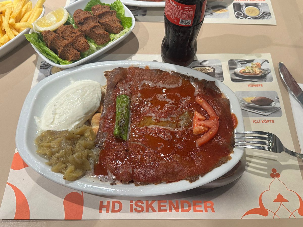 tambiirseker's tweet photo. Allahım bi yarım saat daha canımı alma 🙏🏼 https://t.co/iZ8ejMyqTm