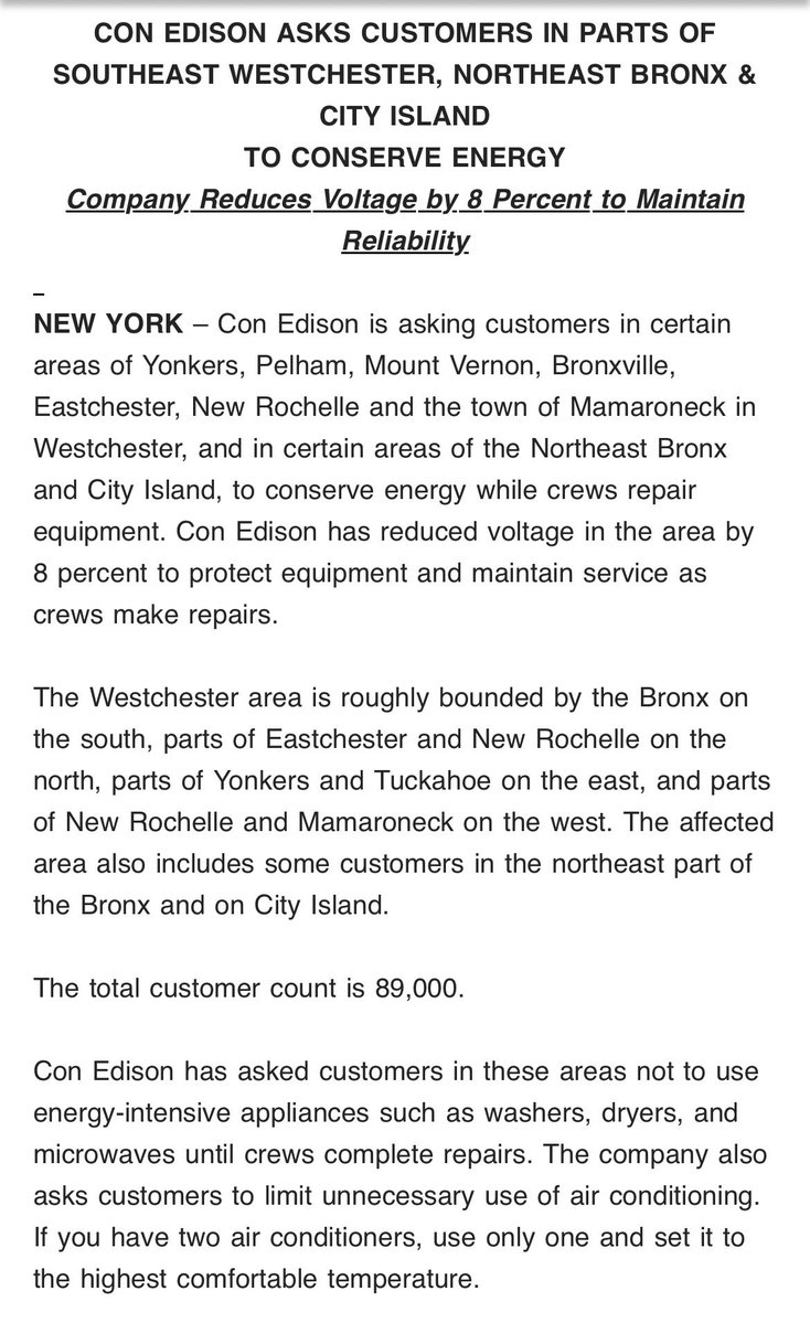 CI_Rising's tweet photo. ⚡️Here’s the latest from Con Edison:💡

Neighbors are experiencing an 8% voltage reduction which can effect large appliances.

If there are sensitive locations without power, please message us and we’ll pass them along. https://t.co/ZNkuXJhtGH