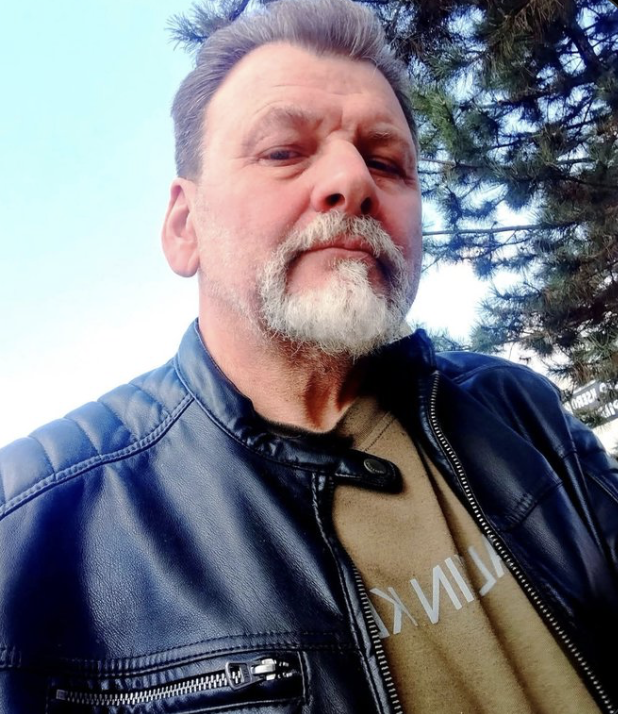 Anty_POda's tweet photo. Uśmiechnięta, PO-wska morda...

Niejaki artur ćwik z Wrocławia, elektorat #PedofiliaObywatelska, umie zrzygać się na dziecko, bo nie ma odwagi stanąć twarzą w twarz z dorosłym.
Zwykły platfonsowy śmieć...

#Koalicja13grudnia #NekrofiliaObywatelska https://t.co/QZi6Q0hzTE