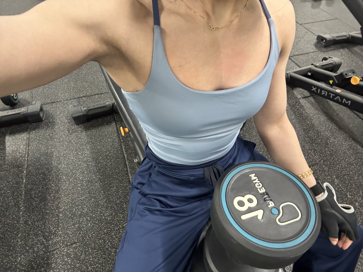 baeitsjam's tweet photo. i had a nice little workout today https://t.co/pI3cXozOqP
