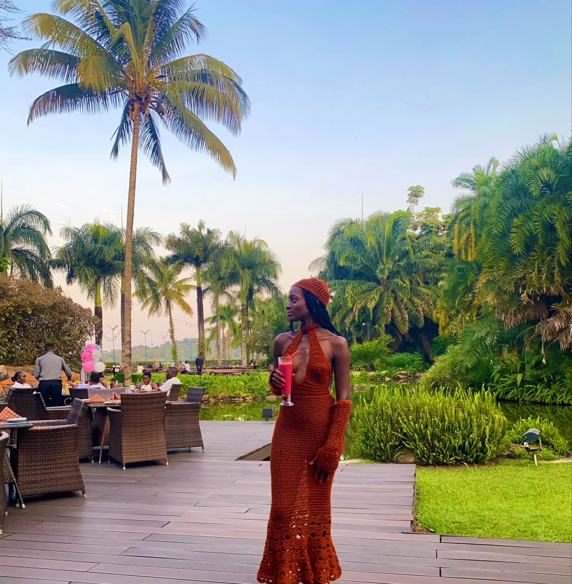 cynthiechoco's tweet photo. Stepped out for dinner in my handmade crochet outfit! 

The halter dress,matching mesh cap, and textured gloves were all made by handmade by me  🧵✨ 

Loved how the whole fit turned out

Textured gloves came in handy when the evening got chilly. 🧡✨

Loved the mesh head piece ♥️♥️♥️

Full Tutorial dropping soon on YouTube here : https://t.co/ly9E0ABw1x