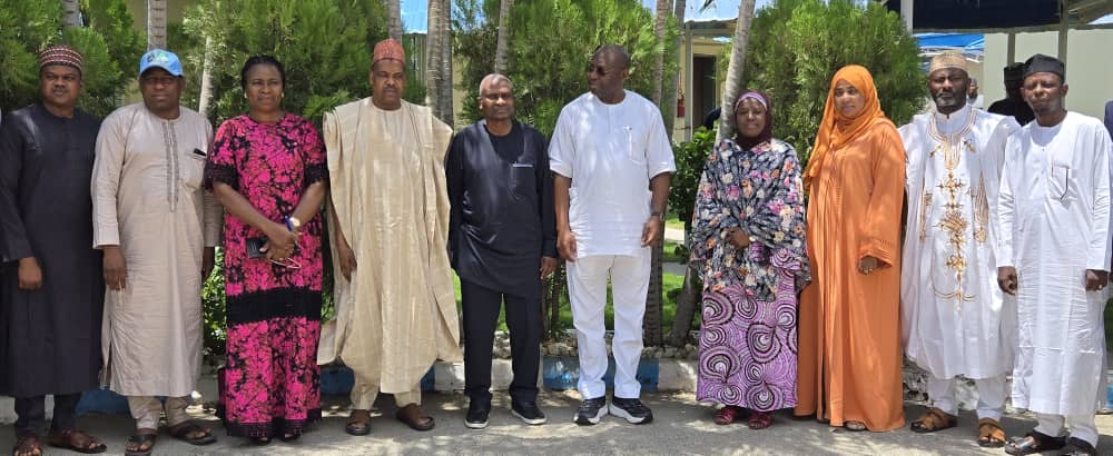kano_cdc's tweet photo. NCDC DG VISITS KANO TO STRENGTHEN HEALTH SECURITY AND OUTBREAK PREPAREDNESS https://t.co/QOmyz5dsg1