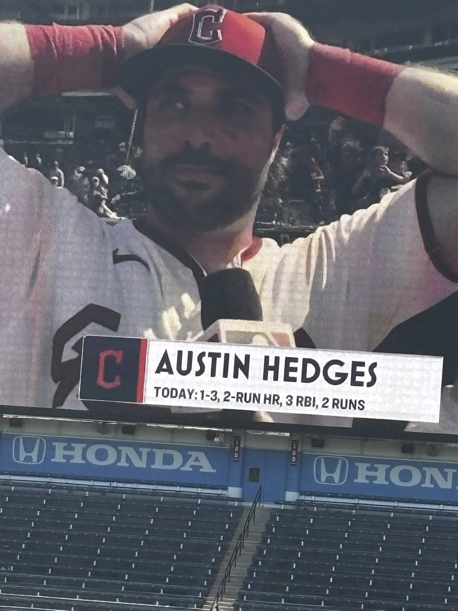 T10DS_YT's tweet photo. @benlivelyfan I was at the game! https://t.co/9ixnWwNluh