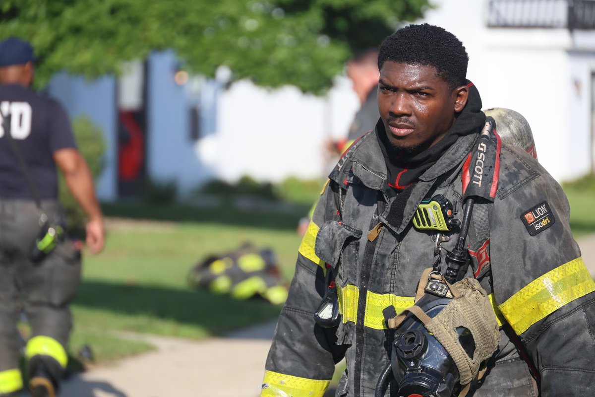 IFD_NEWS's tweet photo. Department assisted. IFD Fire Investigators investigating. https://t.co/H2hbv7d5XI