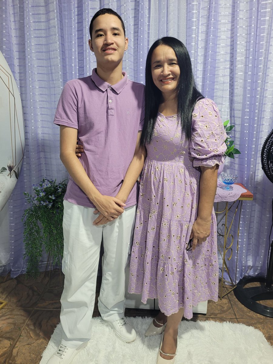 catiucecaty's tweet photo. Novo Mês, novas metas e Deus conosco! ❤️ https://t.co/alZOWT9mZe