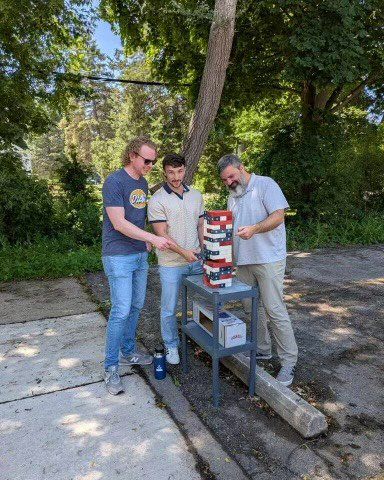DAAREngineering's tweet photo. The DAAR team celebrated the Fourth with a BBQ at our Brookfield office. Wishing everyone a safe and happy Independence Day!

#FourthOfJuly #TeamDAAR https://t.co/okgLeuLuDD