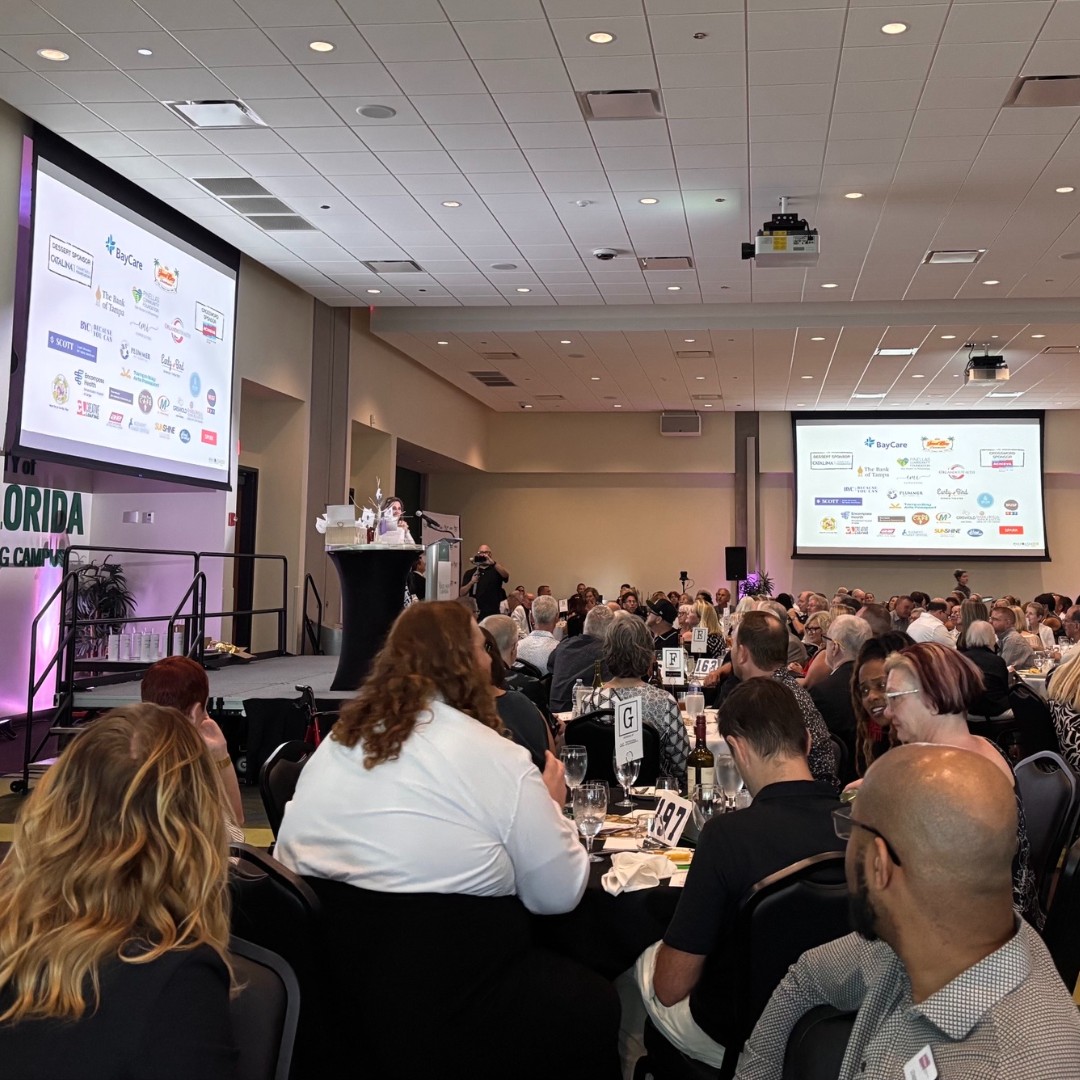 AchievaCU's tweet photo. 🖤✨ Team Achieva proudly sponsored the black-and-white themed Voices of Hope for Aphasia event at USF St. Pete, supporting those with Aphasia through community and hope. 

#VoicesOfHope #AphasiaAwareness #USFStPete #AchievaCreditUnion https://t.co/inYiHgUFpV