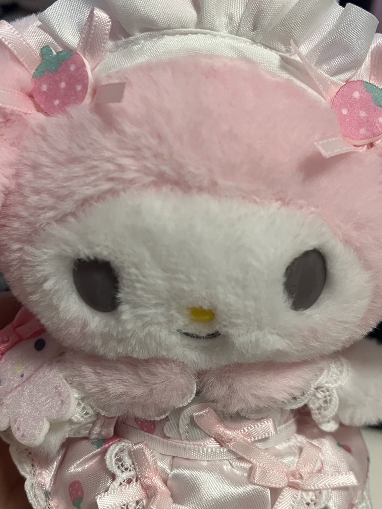 mmmmelomi's tweet photo. 好邪恶哈哈哈，换了头像 https://t.co/LycLs8wosE